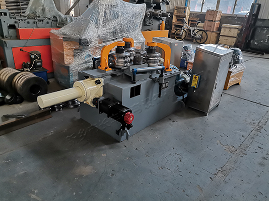 WFY3-30NC三輥智能數(shù)控自動盤管機