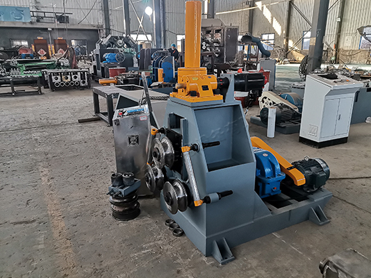 WFY3系列立式智能數(shù)控自動盤管機(jī)3-30LNC